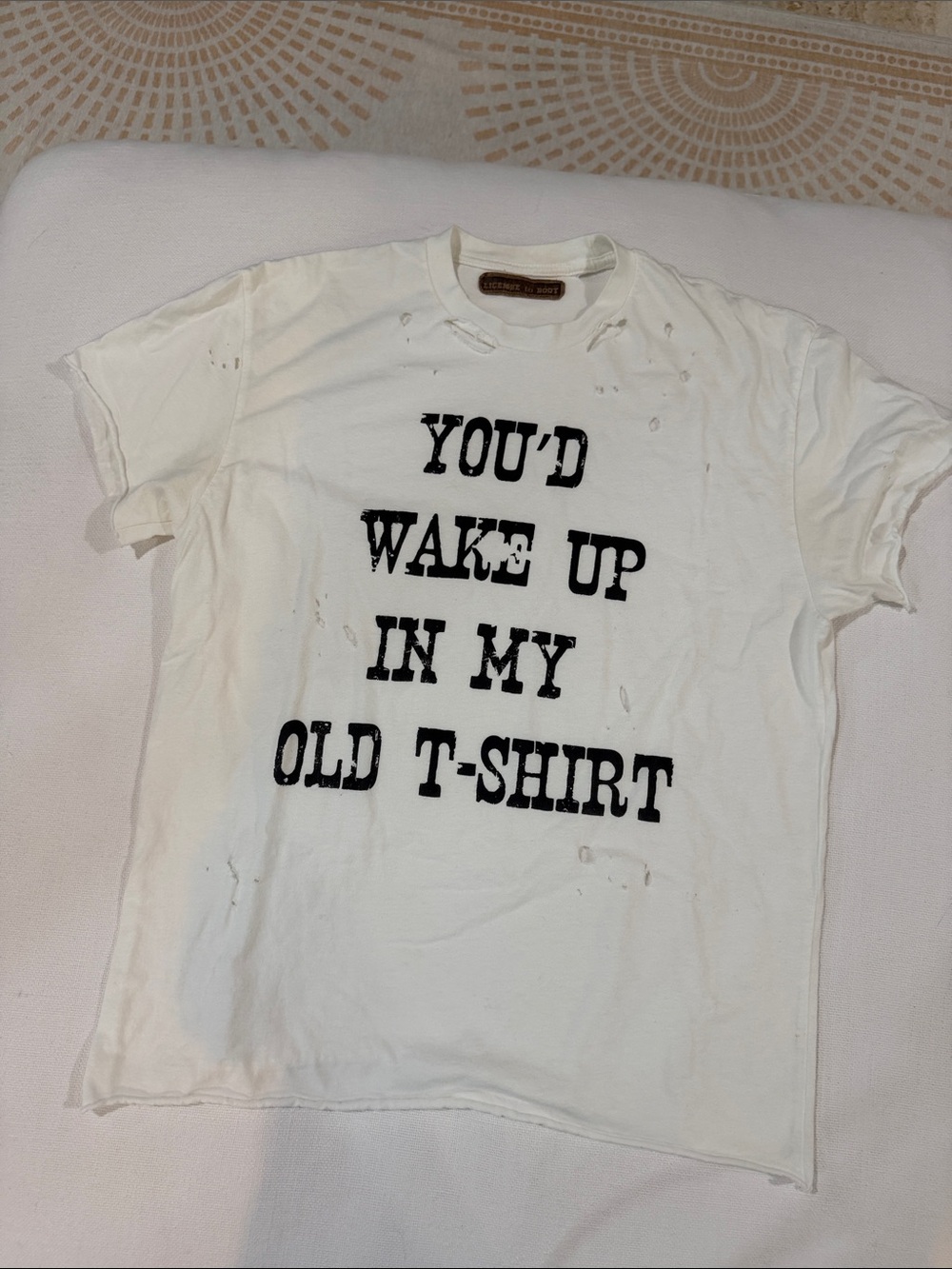 Vintage-Inspired White Graphic Short Sleeve Tee with Black Text